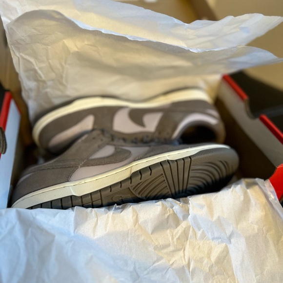 UNRELEASED Nike Men's Dunk Low Grey Sneakers - Picture 3 of 5